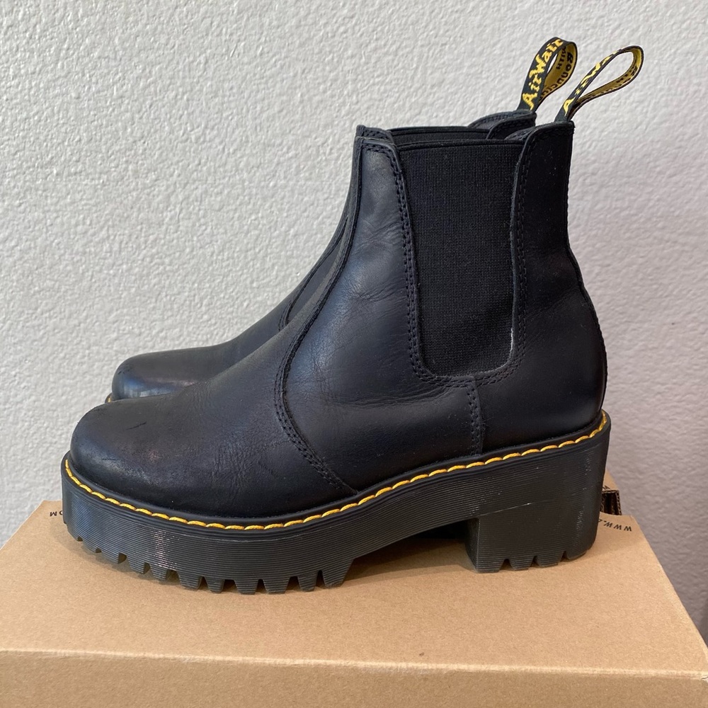 Doc Martens Rometty Platform Chelsea boots